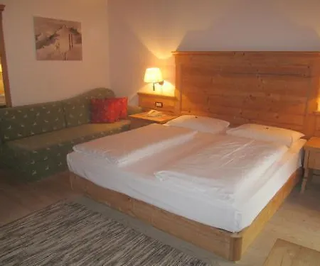 Krone Hotell