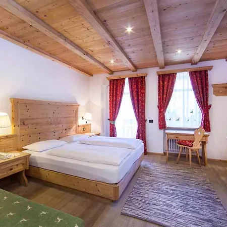 Krone Hotell 3*